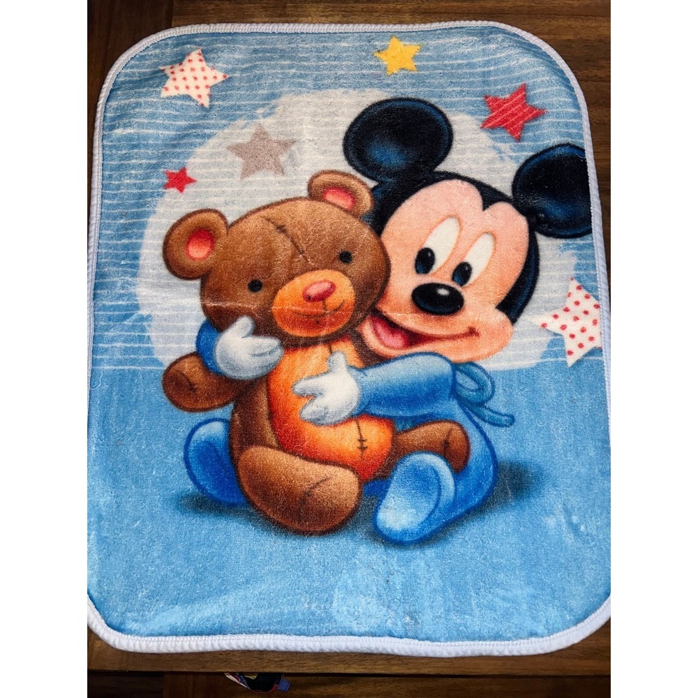 Baby Mickey plush crib blanket